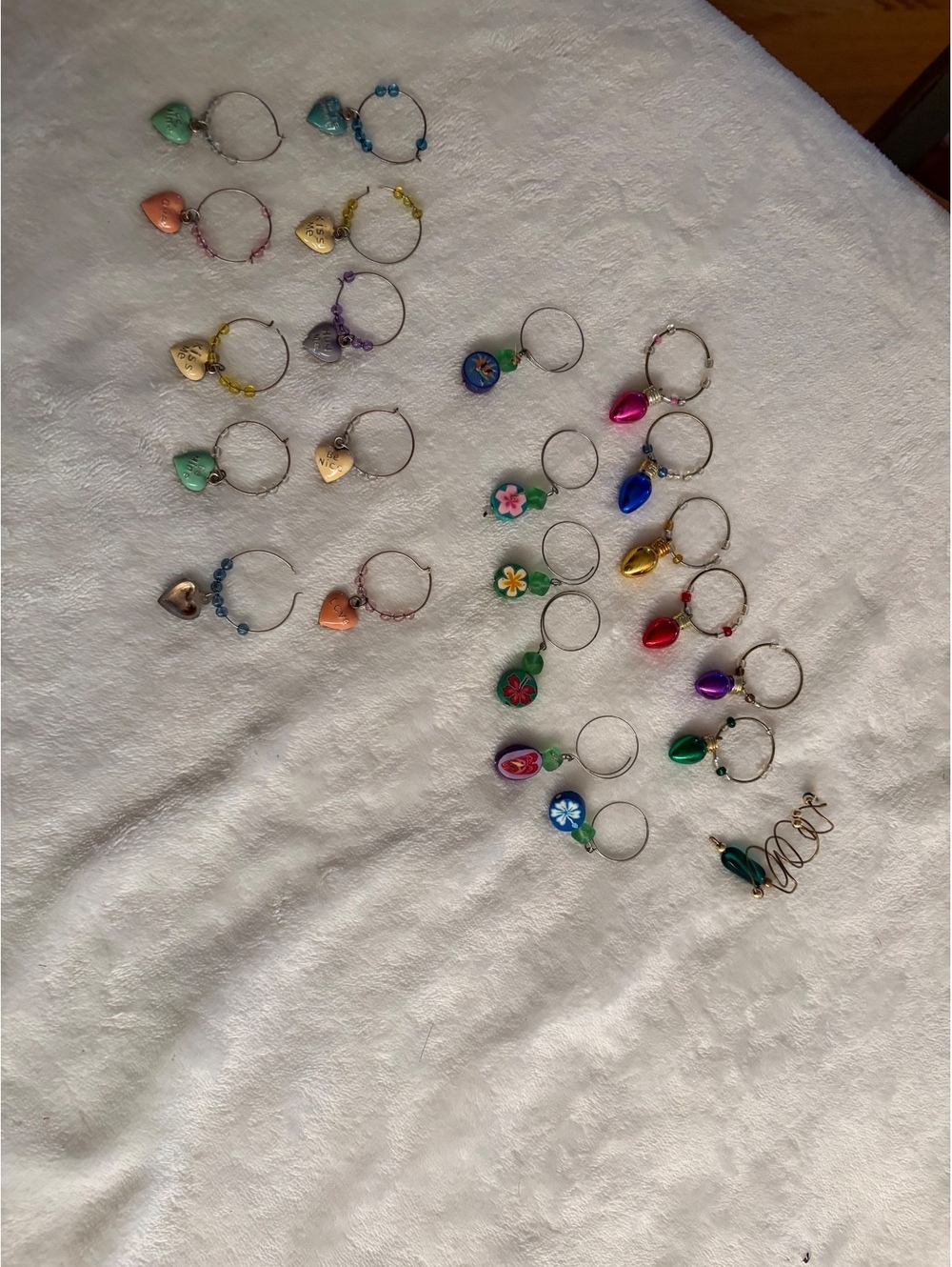 Wine glass charms 3 sets: Christmas, hears, flowers
